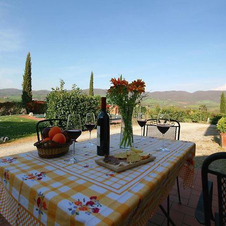 Modern Farmhouse In Pienza With Pool エクステリア 写真